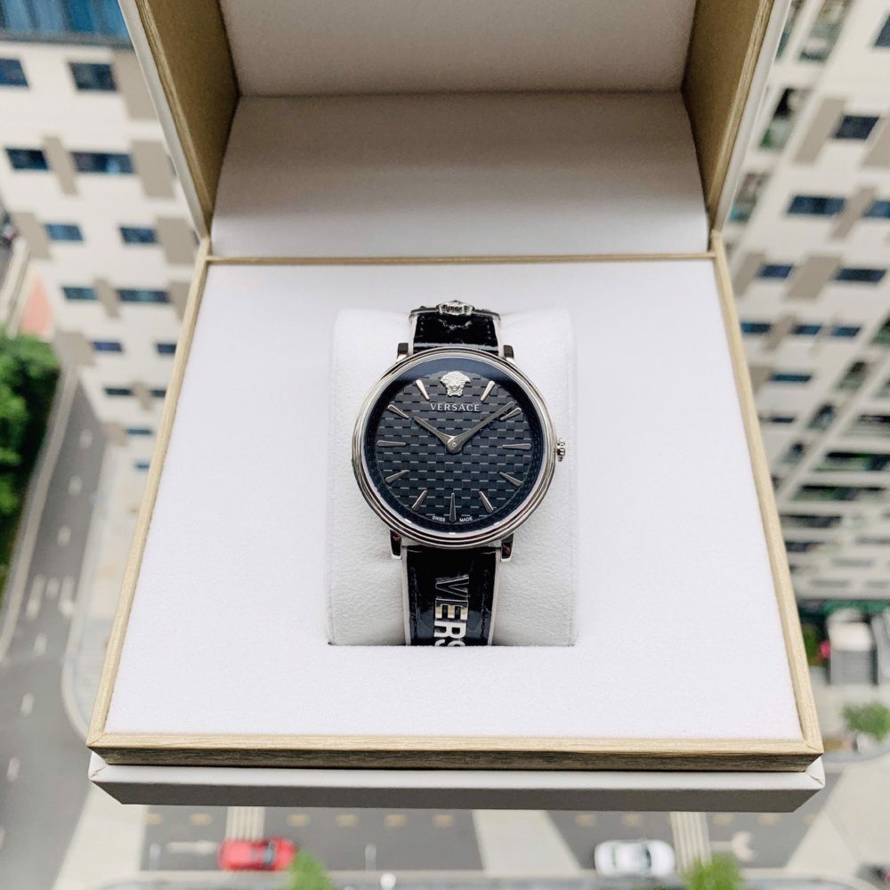 V VVE8100919 in the box